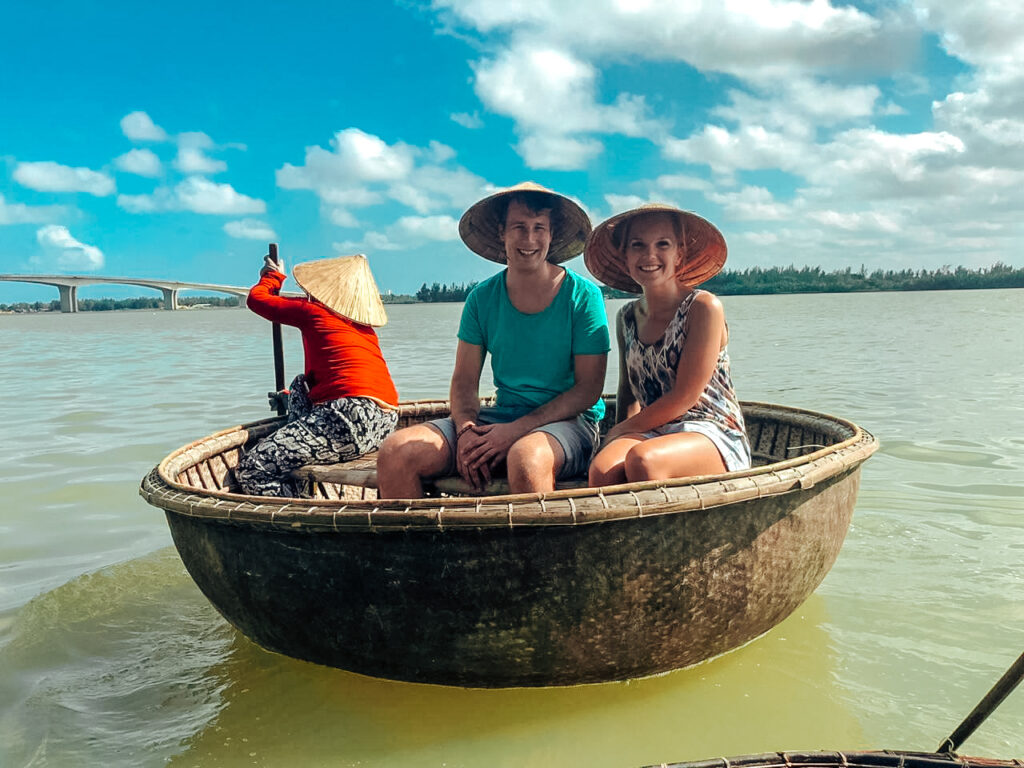 Basket Boat Vietnam (3)
